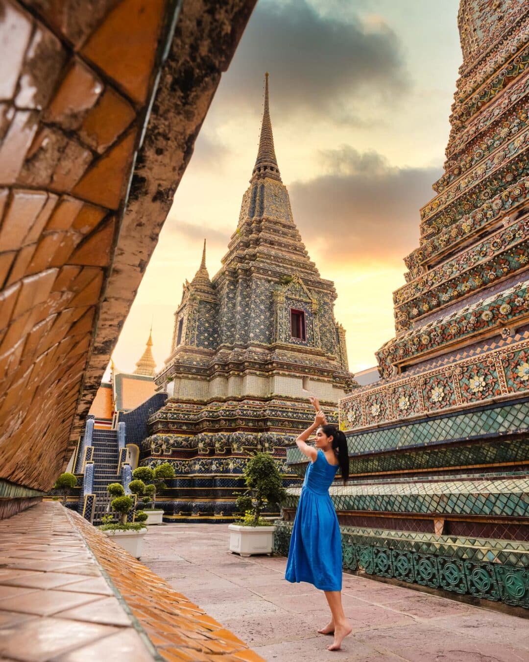 LUK00347-2-1 Wat Pho temple