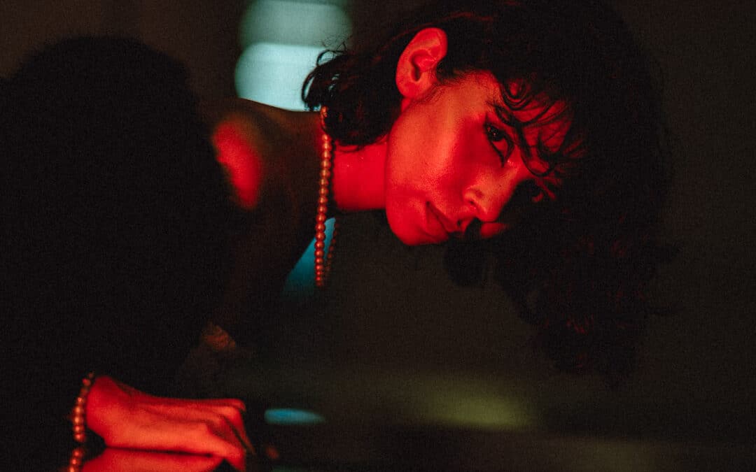 Street Life After Dark: A Bangkok Photographer’s Approach to Night Photography